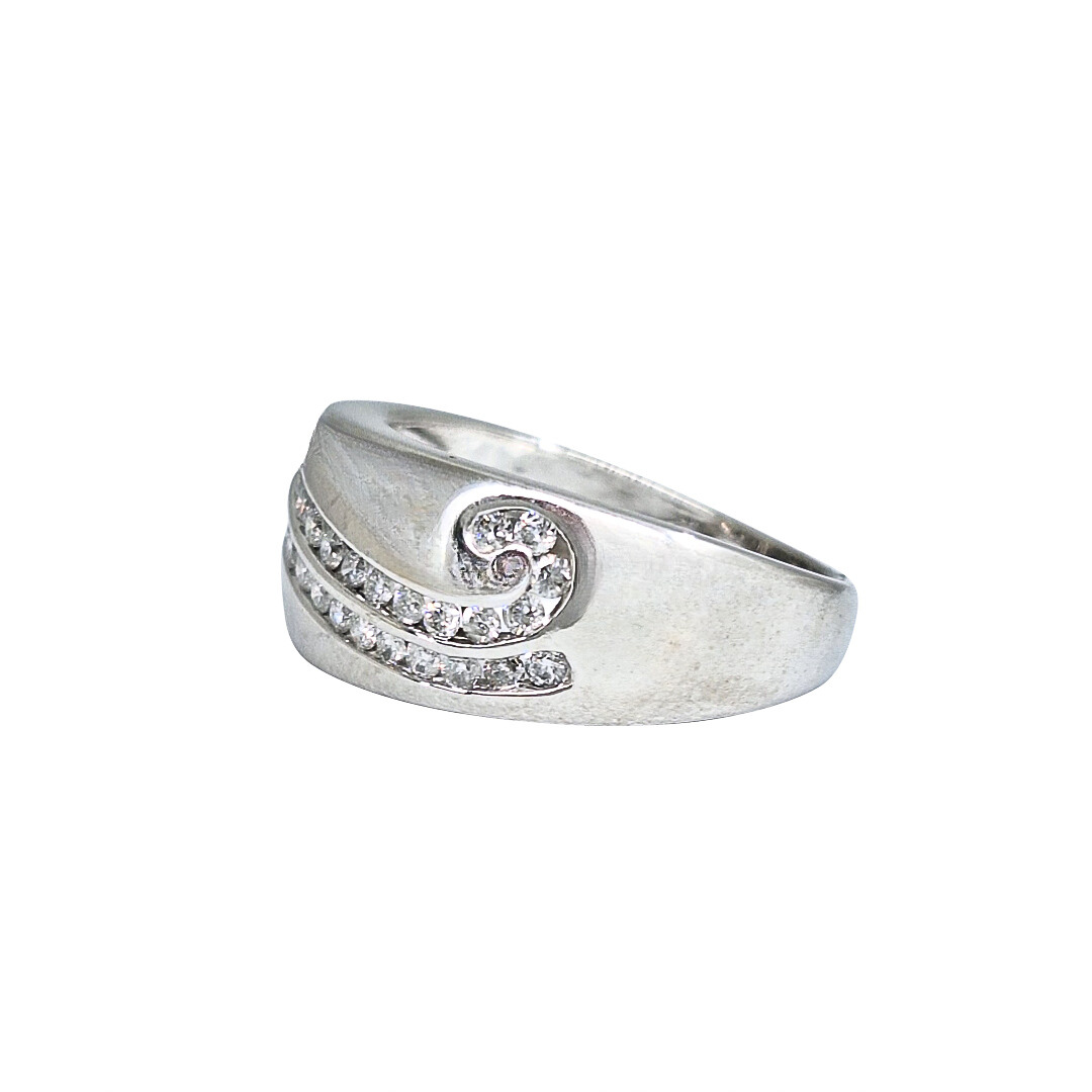 9ct White Gold Fancy Diamond Band Ring