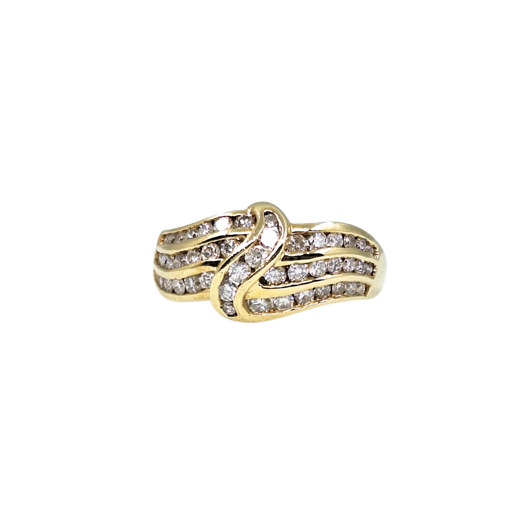 9ct Gold & Diamond Three Row Swirl Ring