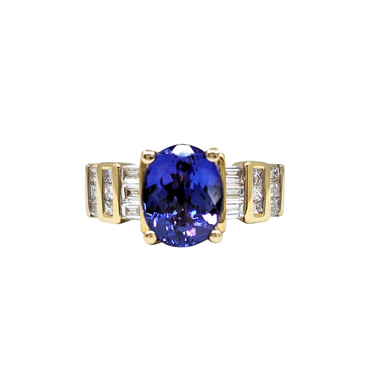 18ct Yellow Gold Tanzanite & Diamond Ring