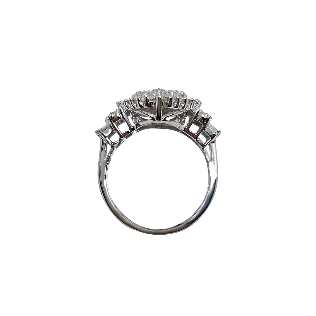 9ct White Gold Diamond Cluster Ring