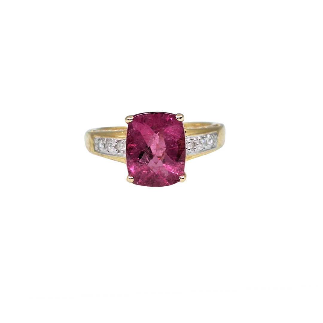 14ct Yellow Gold Pink Tourmaline & Diamond Ring
