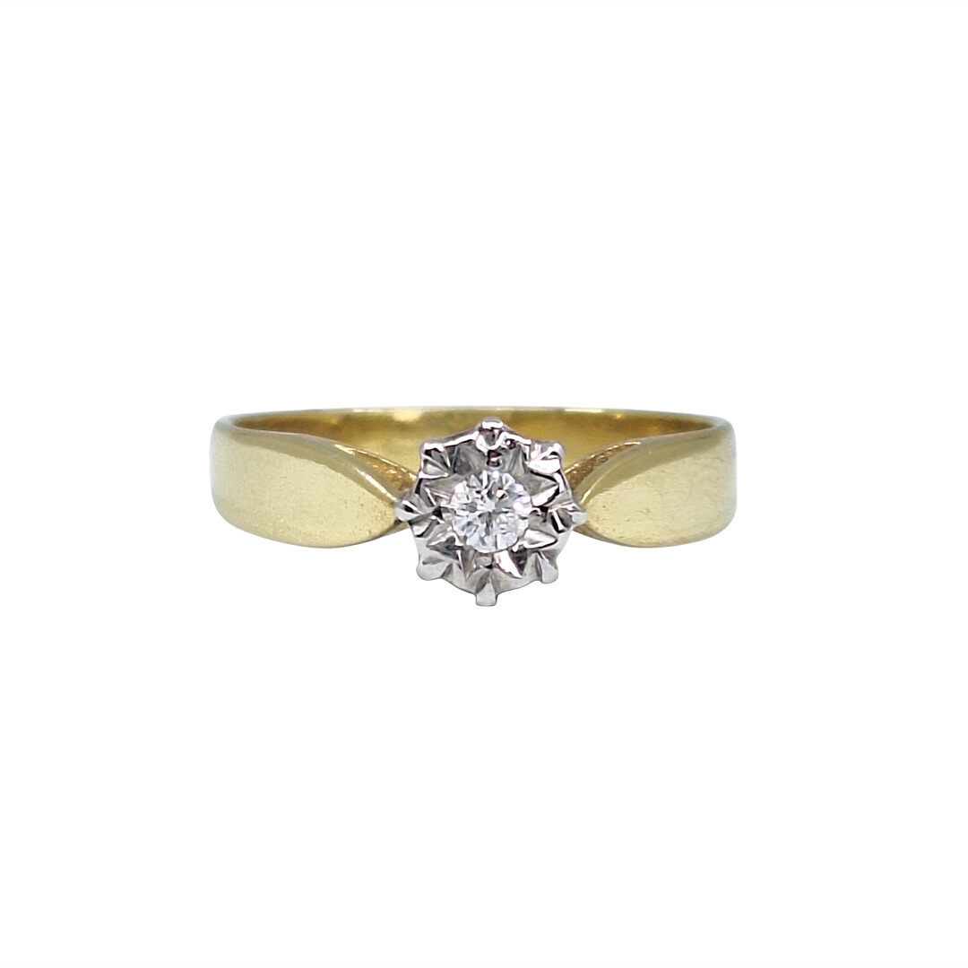 18ct Yellow Gold illusion Set Diamond Solitaire Ring