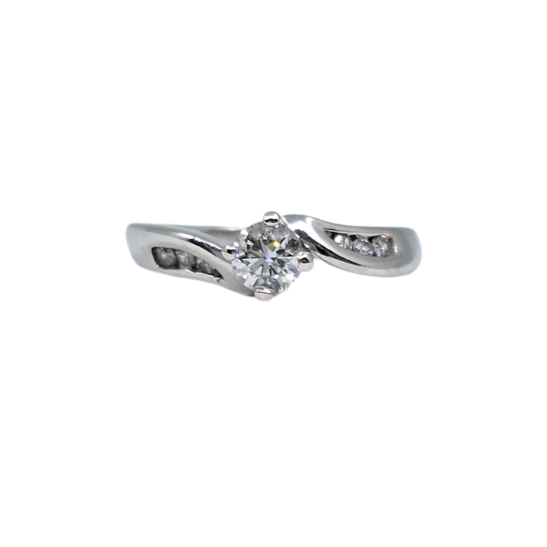 18ct White Gold Diamond Twist Solitaire Ring