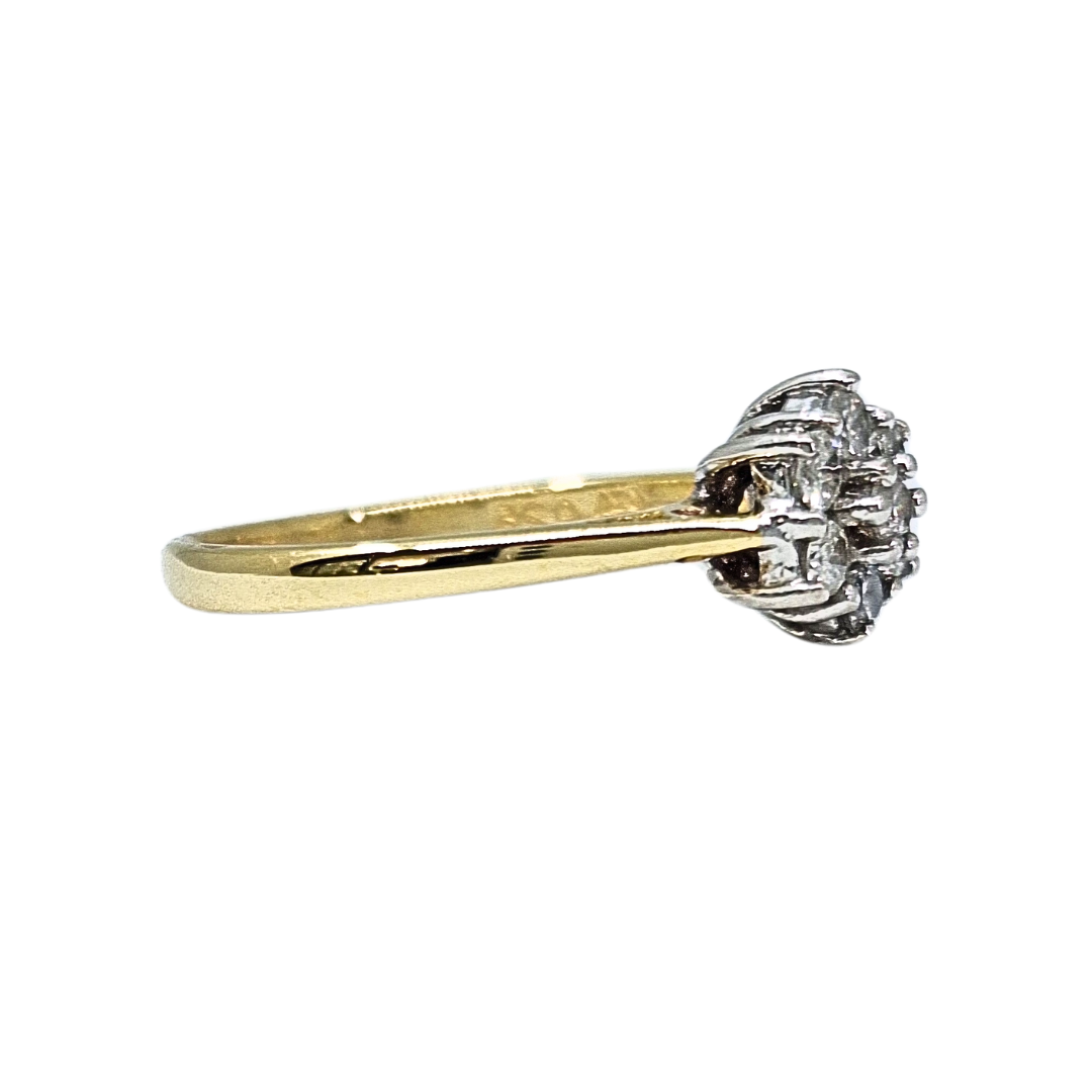 18ct Yellow Gold Diamond Cluster Ring