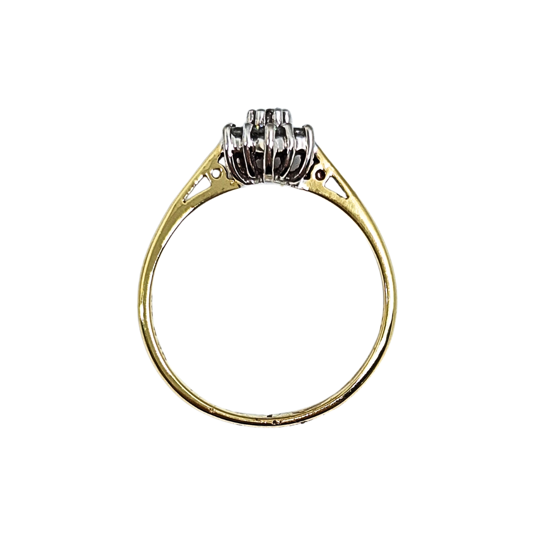 18ct Yellow Gold Diamond Cluster Ring