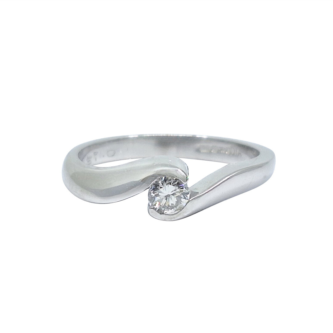 18ct White Gold Diamond Solitaire Ring