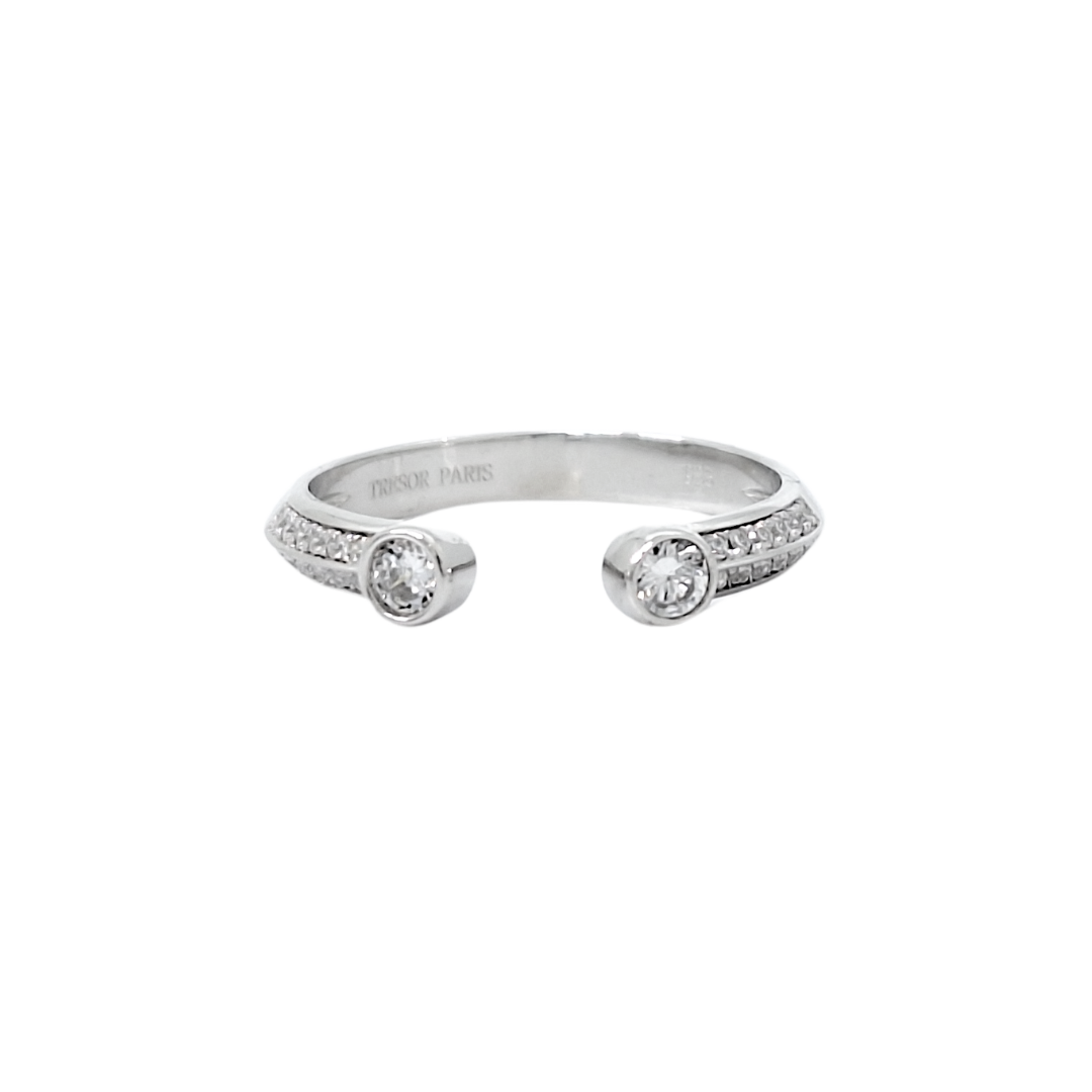 Tresor Paris Silver White Crystal Torque Ring