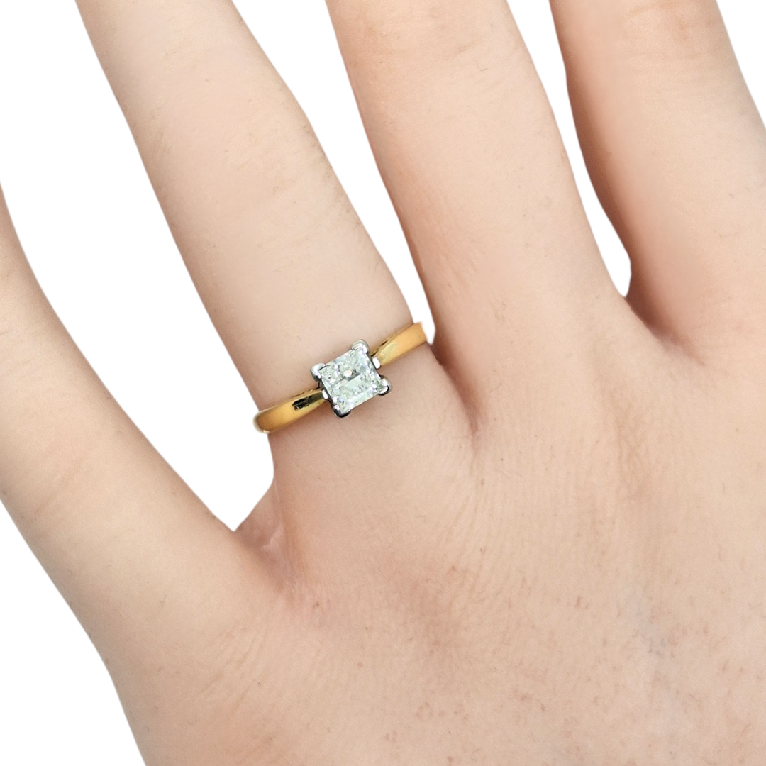 18ct Yellow Gold Princess Cut Solitaire Ring