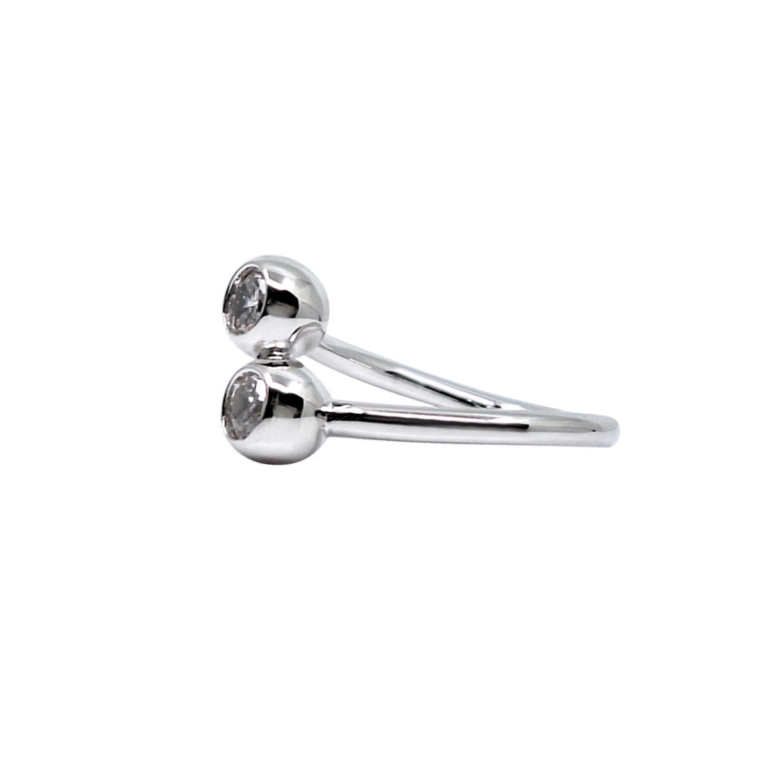 Tresor Paris Silver White Crystal Crossover Ring